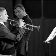 Doy clases tanto de lenguaje musical como de instrumento (trompeta)